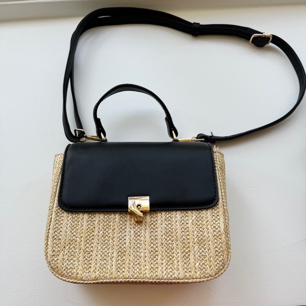 Basket weave Hand/crossbody bag